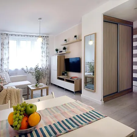 Compact Ii - Mieszkanie Na Parterze, Faktura Vat, Szybkie Wi-fi, Netflix * Koszalin