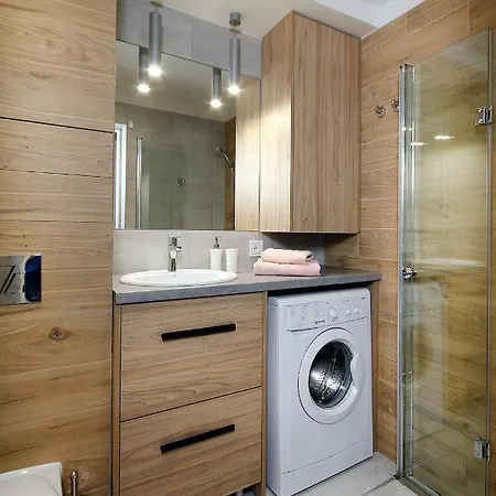 Compact Ii - Mieszkanie Na Parterze, Faktura Vat, Szybkie Wi-fi, Netflix Lejlighed *